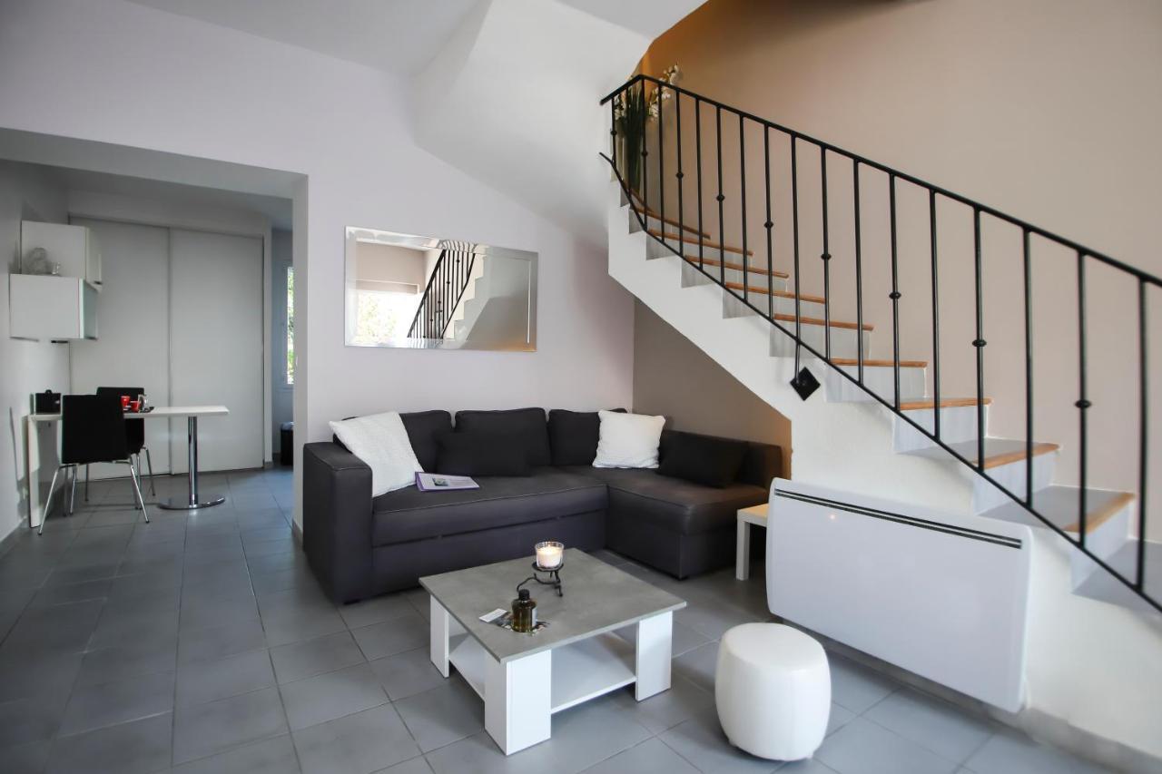 Maison tendance avec jardin, centre village, Alpilles, familles Eyragues Extérieur photo